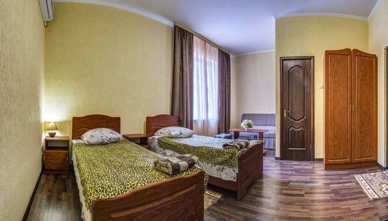 Номер стандарт с 2 односпальными кроватями
